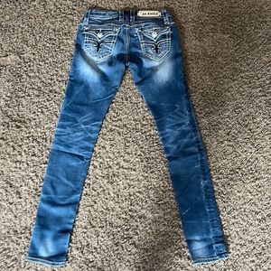 Women’s Rock Revival size 26 style Maggie skinny jeans (26x31.5)